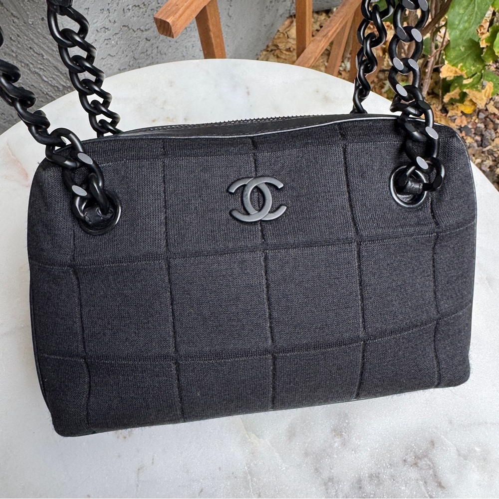 Chanel Y2K Jersey Chocolate Bar Shoulder Bag - Picture 3 of 13